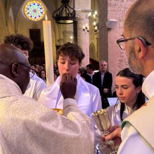 WhatsApp_Image_2026-04-08_at_14.18.04_5_original_copy_1